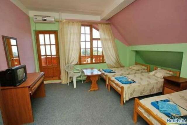 Гостиница Татьянин День B&B Лазаревское-12